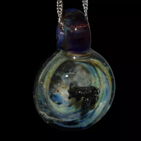 pendentif smalvil
