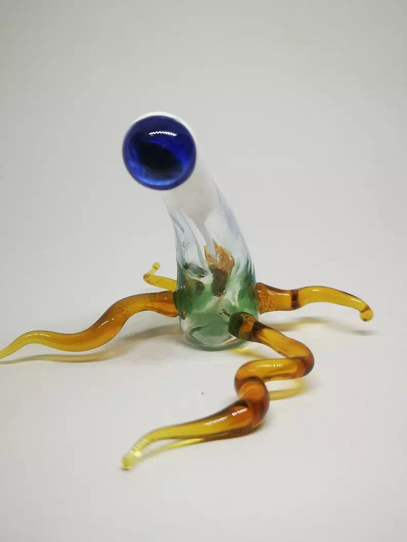 figurine eyes pulp poulp