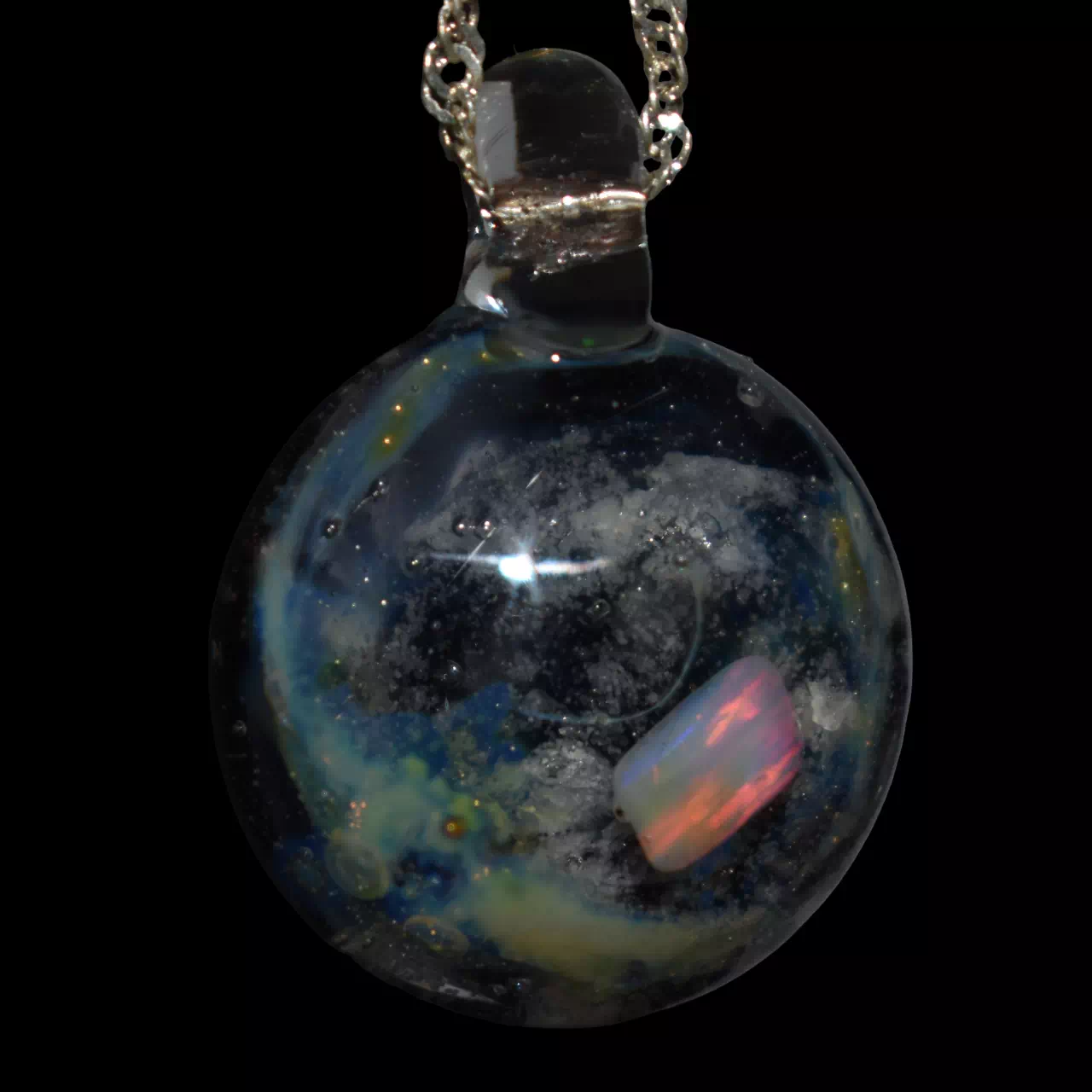 pendentif The cube 