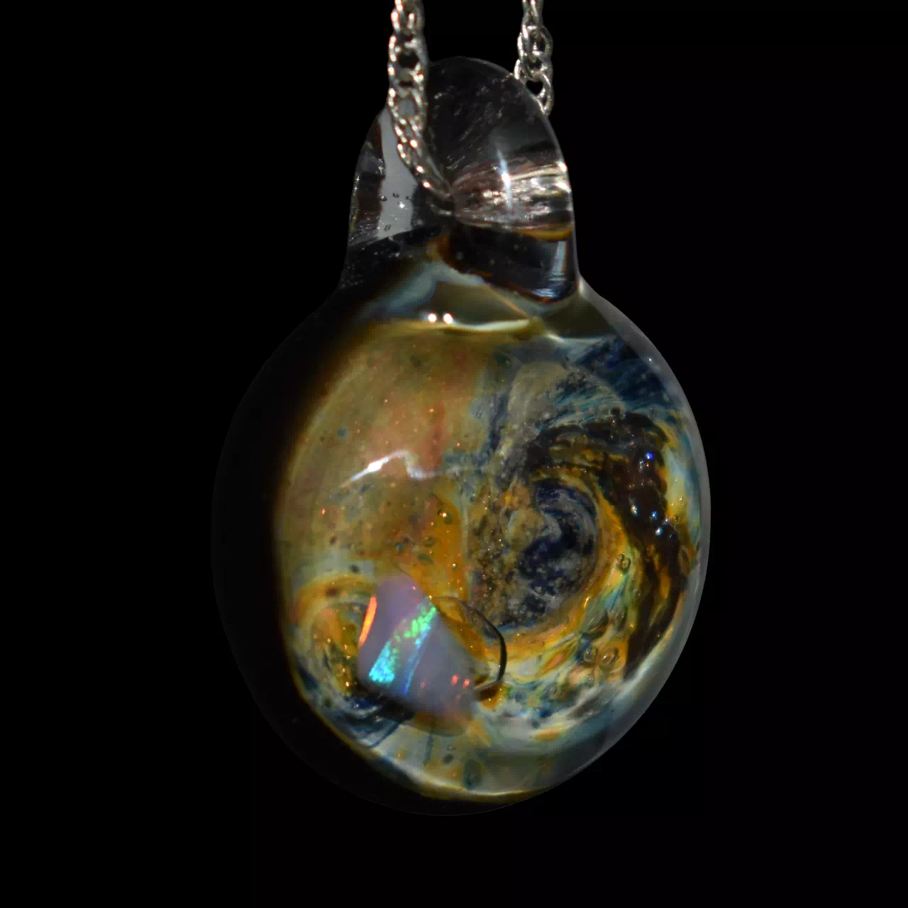 pendentif atloc
