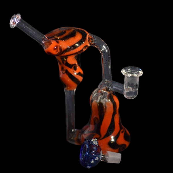 recycler black red 