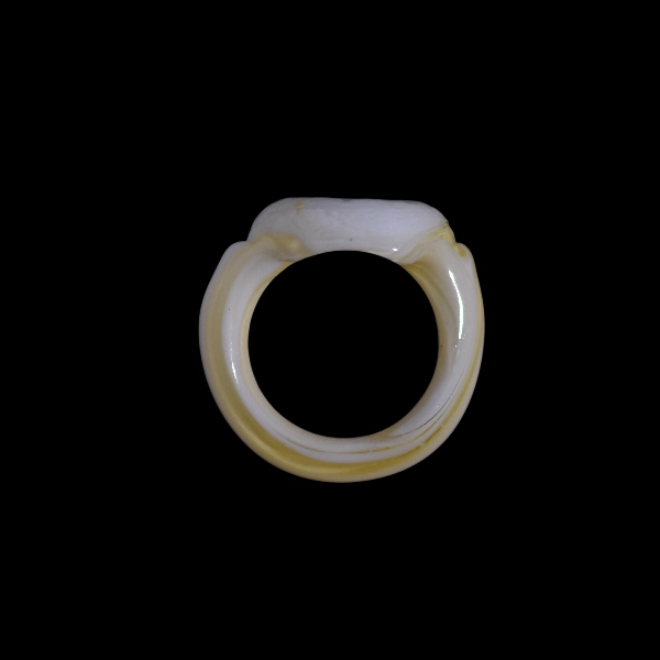bague blanche 420
