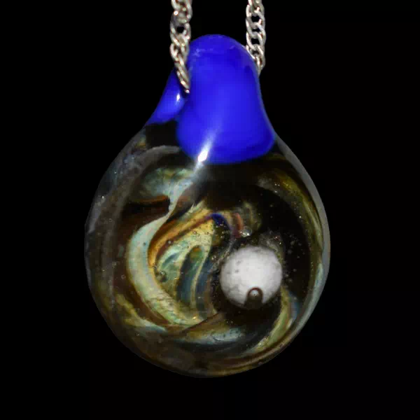 pendentif Overnein 