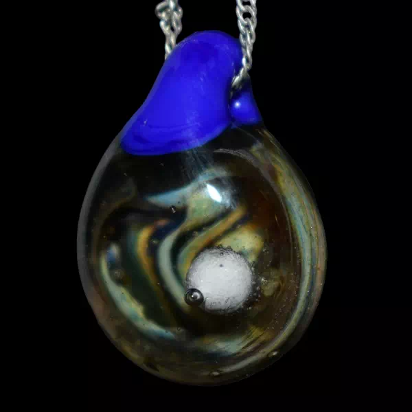 pendentif Overnein 