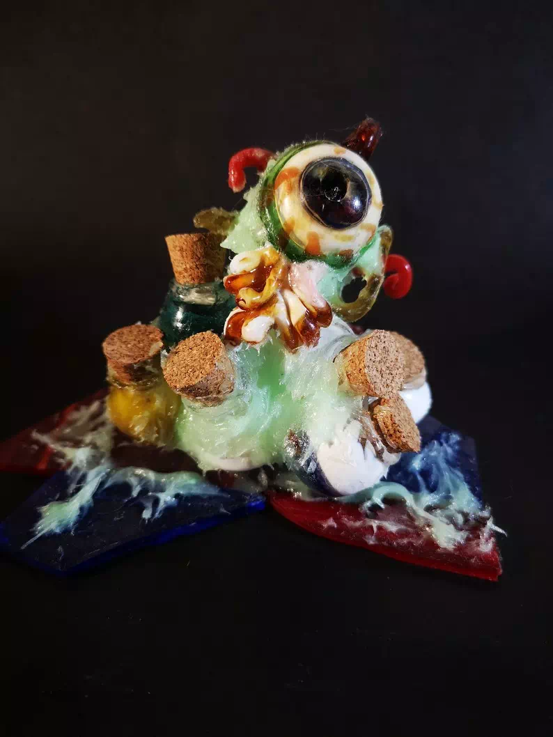 décoration en verre soufflé - modèle monster phosphorescent