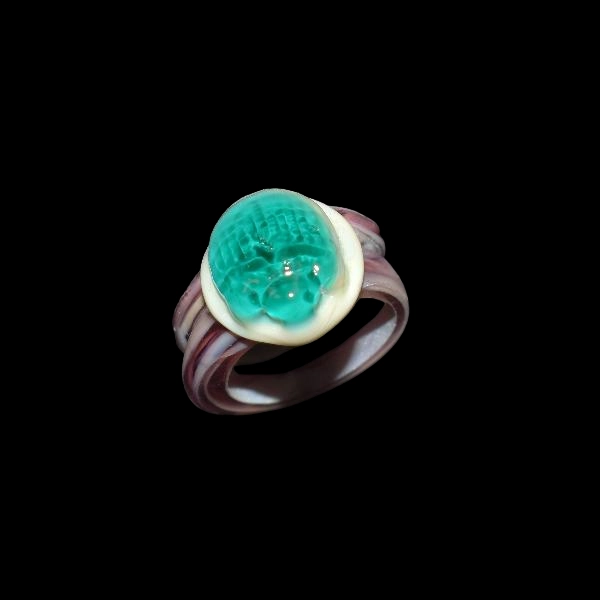 bague en verre soufflé de murano scarabée