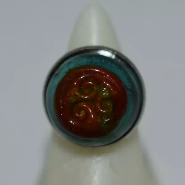 bague en verre soufflé de murano celtics