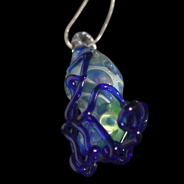 Pendentif en verre soufflé fait main - kraken silver