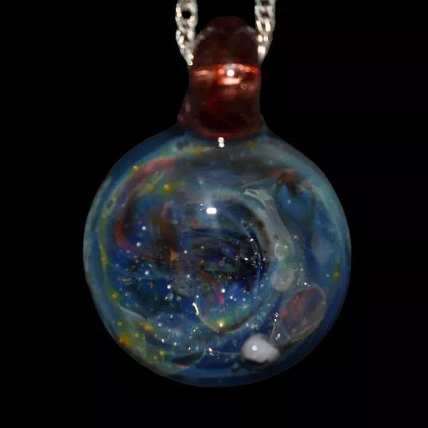 Pendentif en verre soufflé fait main - Aoda space 