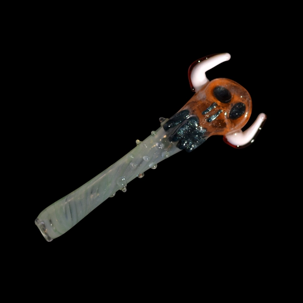 Pipe chillums en verre - modèle crâne totem uv
