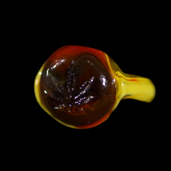 bague en verre chanvre rouge